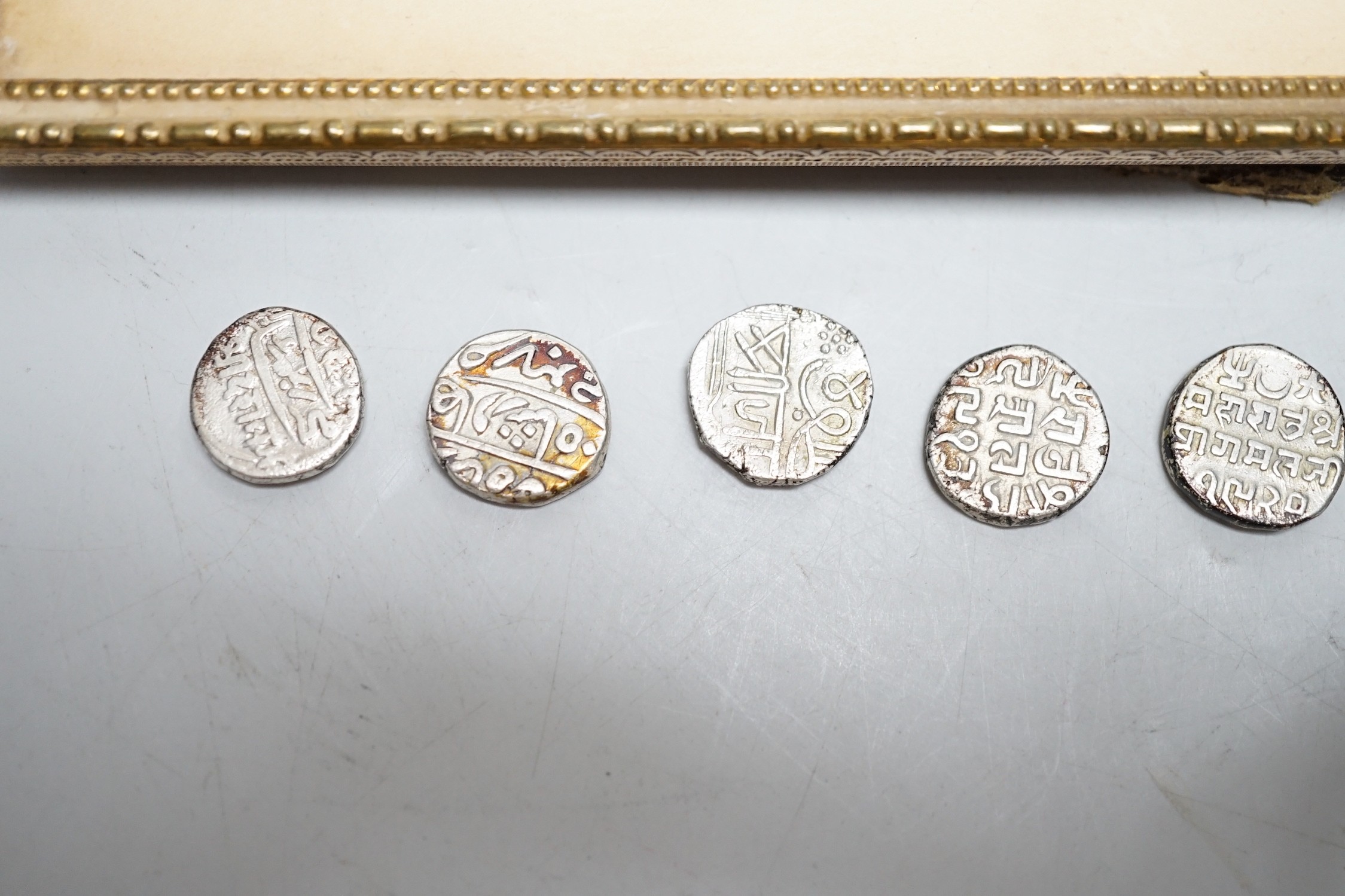 World coins, India Princely States, Kutch silver coinage for Khengarji III, including three 5 Kori etc.
